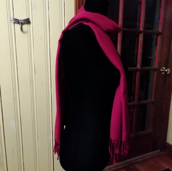 Deep Red Viscose Fringe Scarf/Wrap - Picture 3 of 7